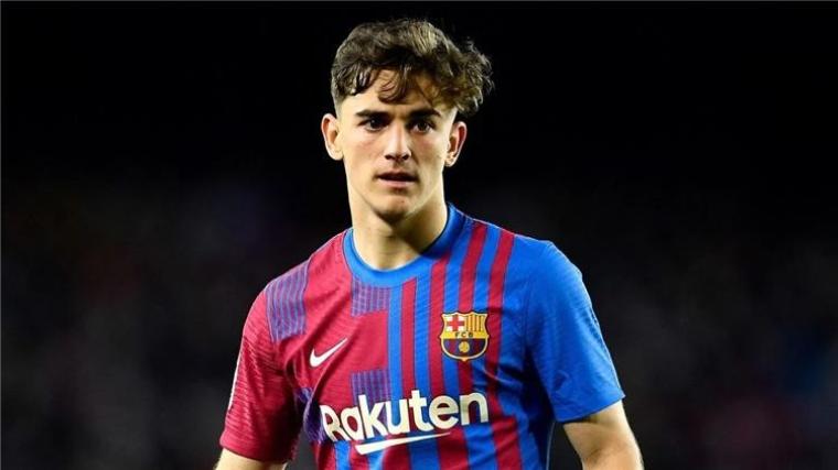 برشلونة يمدد عقد جافى رسميًا حتى 2026 بشرط جزائى مليار يورو
