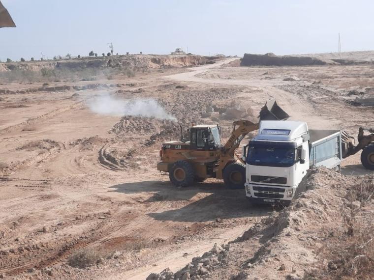 الاحتلال يطلق النار تجاه طواقم وزارة الاقتصاد وسط القطاع