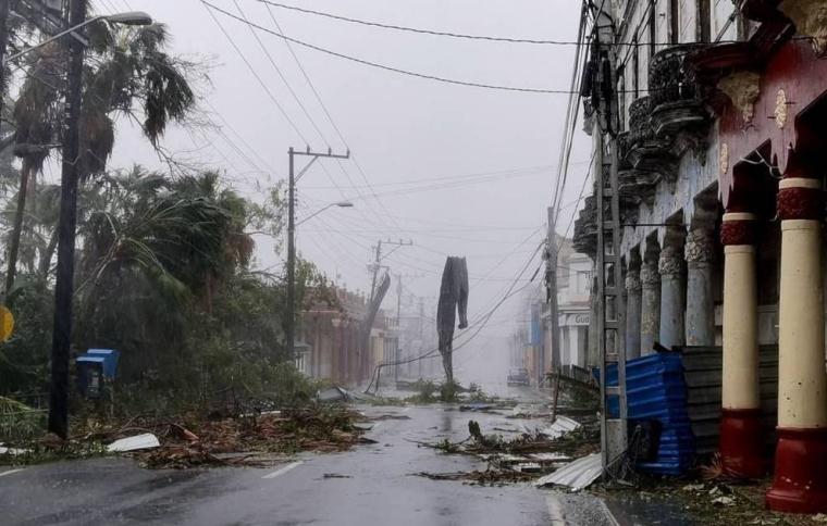 بعد فلوريدا.. إعصار "إيان" يتغول ويضرب ولايات أخرى