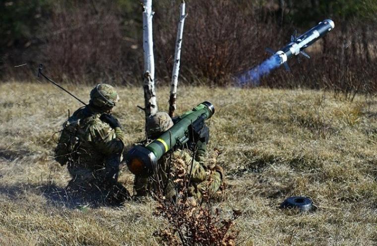 تزويد أوكرانيا بصواريخ مضادة للدبابات