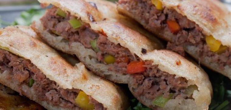 أسهل طريقة وخطوات عمل الحواوشي بالفراغ بالسمن البلدي في الفرن زي المحلات للشيف فاطمة أبو حاتي