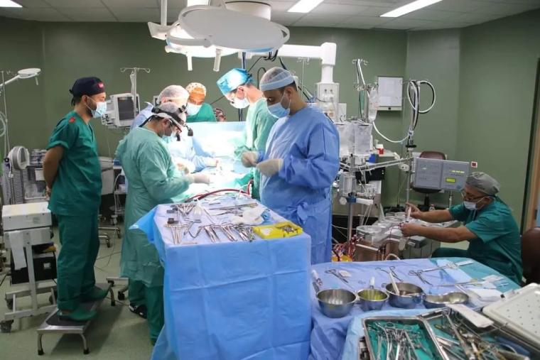 الصحة بغزة: الاحتلال يواصل منع دخول الأجهزة الطبية المُهمة إلى القطاع