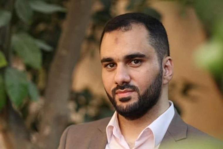 الاحتلال يمدد الاعتقال الإداري لأحمد عزام