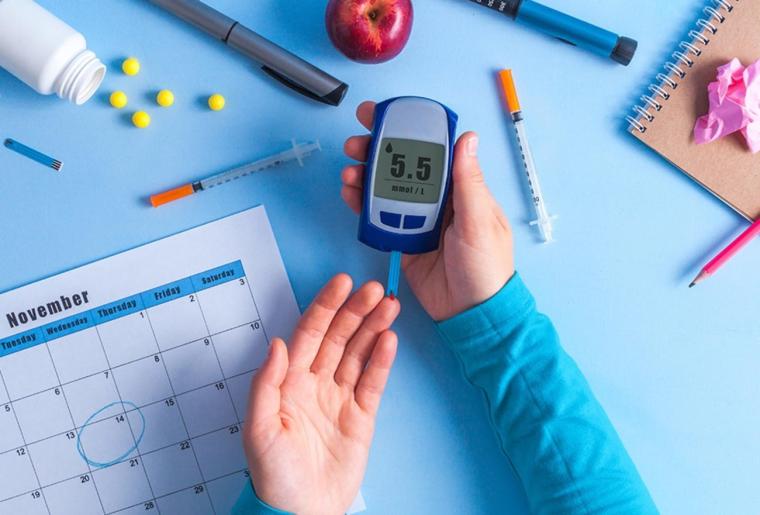 أقوى 9 وصفات لعلاج مرض السكري المبكر بالأعشاب للأبد