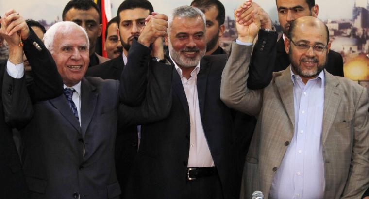 مصدر يكشف: "فتح" تضع شروطا في حوارات الجزائر ترفضها "حماس" تاريخيا