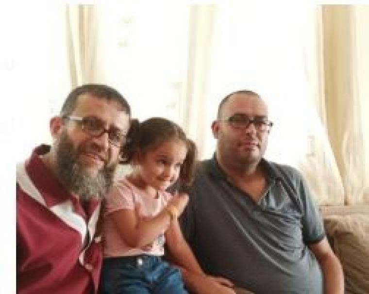 مخابرات السلطة.JPG