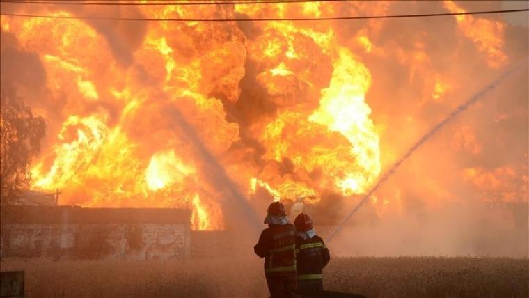 5 قتلى و4 إصابات بحريق ضخم بمطعم وسط روسيا