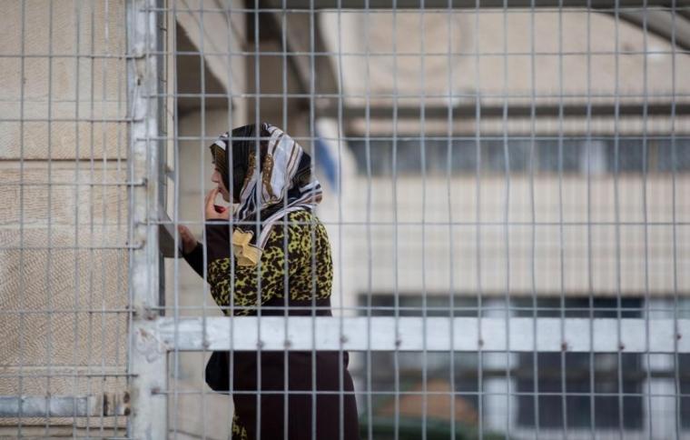 بعد اعتقال دام أسبوعين..الاحتلال يفرج عن الطفلة حلا سرور