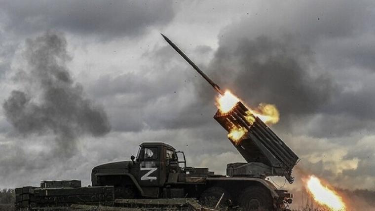 "الدفاع الروسية" تعلن القضاء على نحو 200 جندي أوكراني وتدمير منصات إطلاق صواريخ