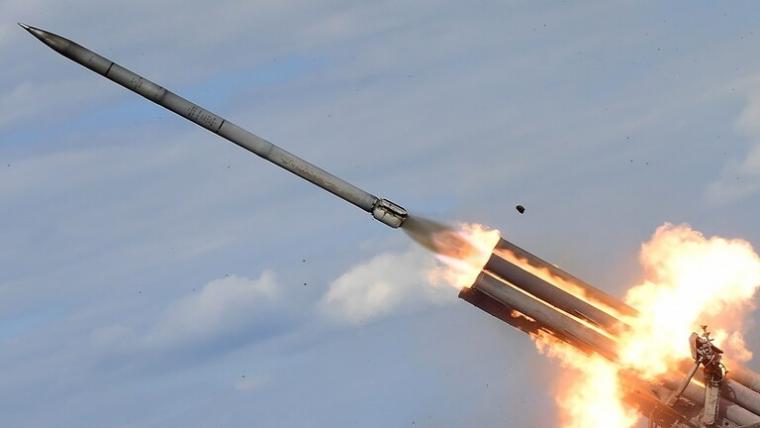 الدفاع الروسية: تدمير راجمة صواريخ "هيمارس" ومحطتي رادار أمريكيتين في دونيتسك