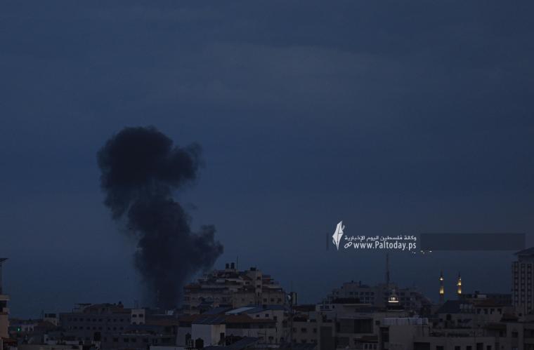 طائرات الاحتلال تستهدف موقعاً للمقاومة وسط قطاع غزة