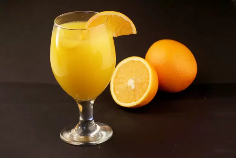 عصير برتقال.. اغذية ومشروبات للحوامل