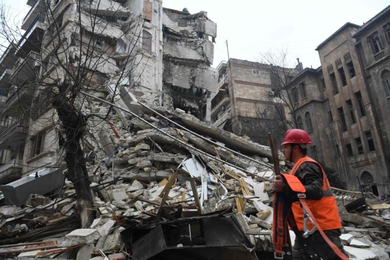 مشاهد من الدمار الكبير خلال الزلزال المدمر الذي ضرب الأراضي السورية (4).jpeg