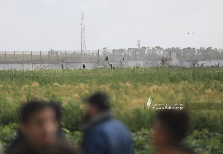 مواجهات على حدود غزة (24).JPG