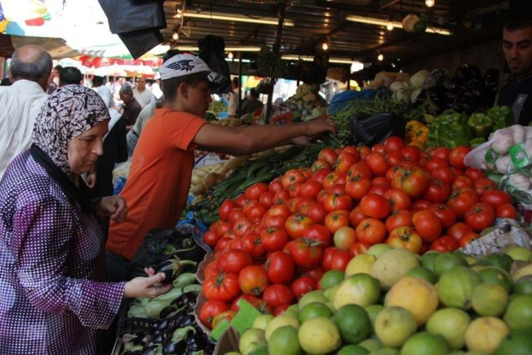أسعار الخضروات والدجاج والبيض في غزة اليوم الاثنين 5 يونيو 2023