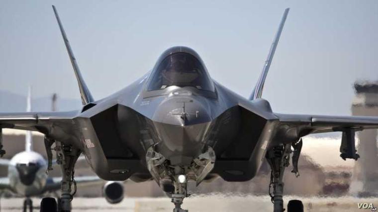 الشبح او طائرات f35