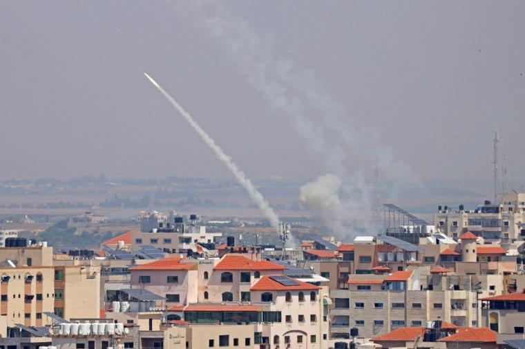 إطلاق صواريخ تجريبية من غزة