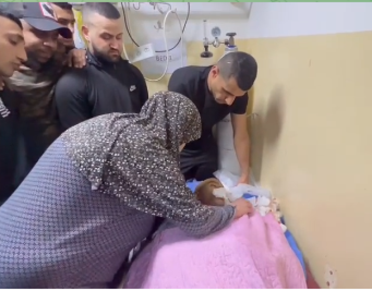 والدة الشهداء.PNG