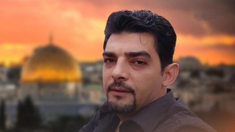 الشهيد أحمد طه.jpg