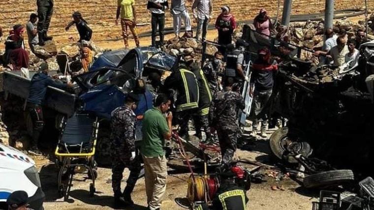 8 وفيات في حادث بالأردن