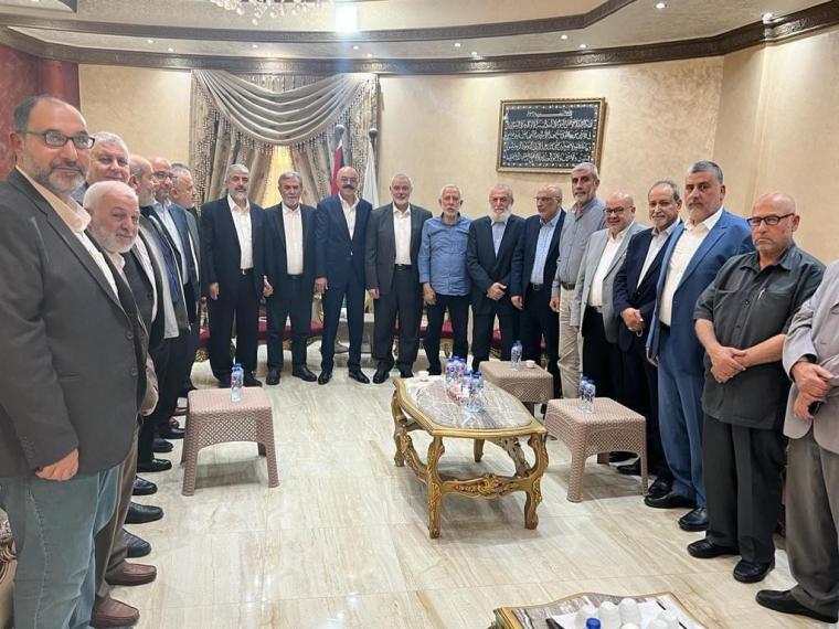 القيادي في التيار سمير المشهراوي يلتقي قيادتي الجهاد وحماس.jpg