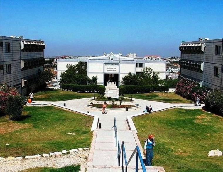 جامعات اسرائيلية.jpg