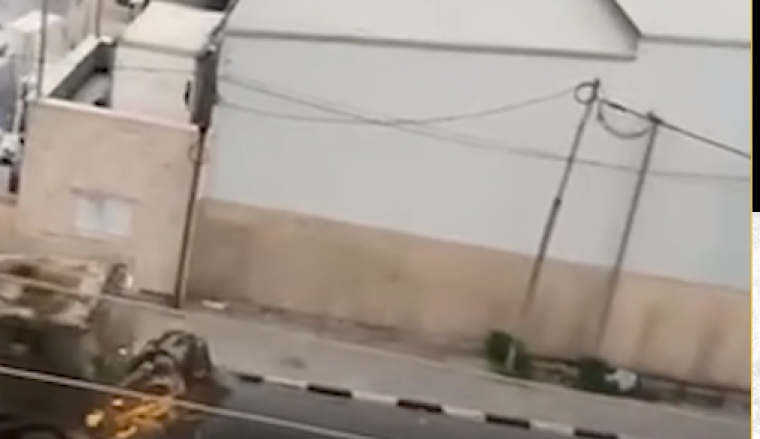 دبابة معطوبة.PNG