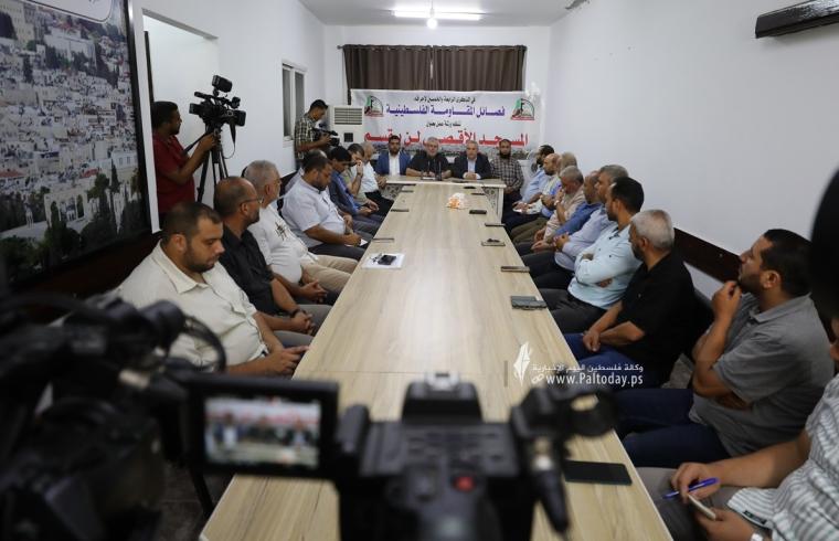 فصائل المقاومة تنظم ورشة عمل بعنوان المسجد الأقصى لن يُقسم (7).JPG