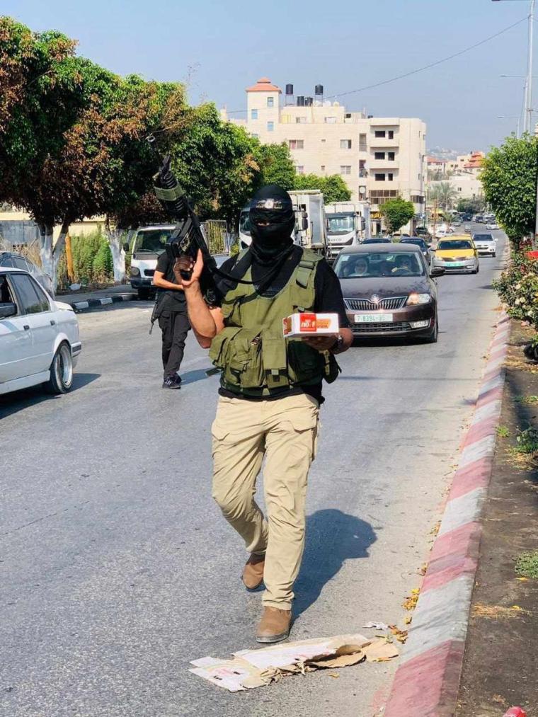مقاومون من كتيبة طولكرم التابعة لسرايا القدس  (3)