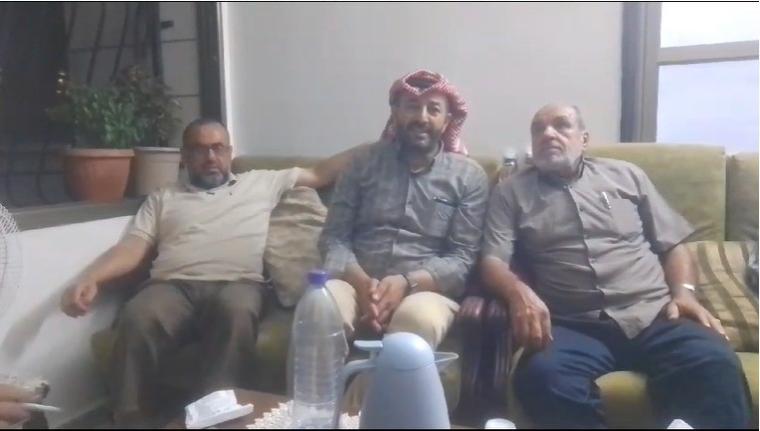 "الجهاد" يزور عائلة القيادي خلوف في جنين