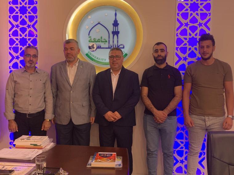 اللجنة التعليمية للجهاد تزور جامعة طرابلس في شمال لبنان