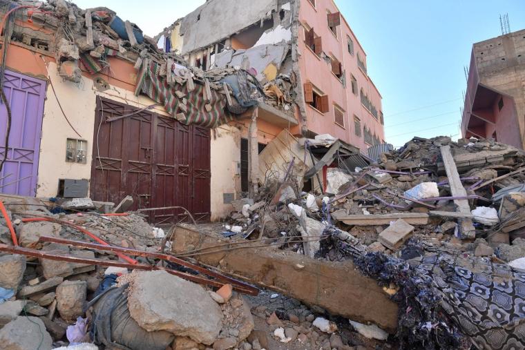 دمار في بيوت المواطنين إثر وقوع زلزال بالمغرب