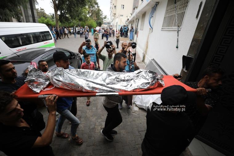 شهداء العدوان الصهيونى على قطاع غزة من مجمع الشفاء الطبي (4).JPG