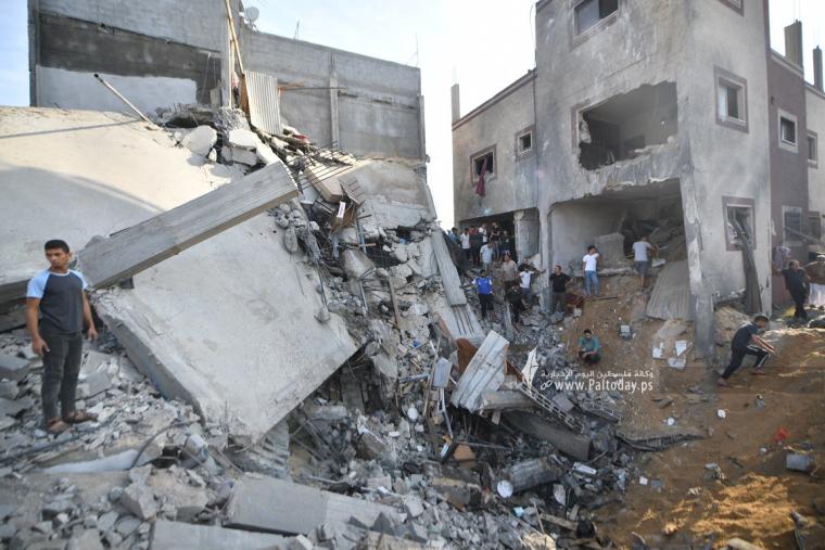 قصف منزل بغزة