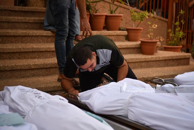 شهداء بمجرزة إٍسرائيلية على غزة