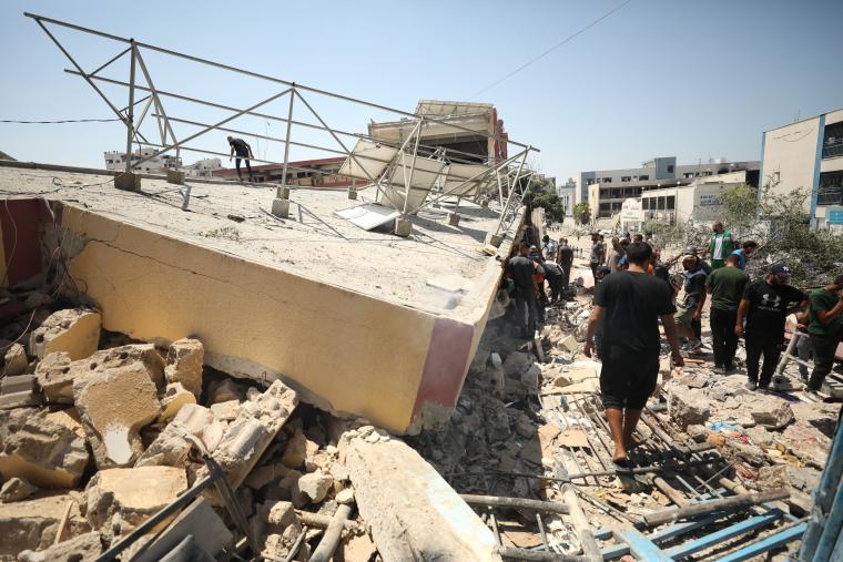 صور لمجزرة مدرسة مصطفى حافظ (12).JPG