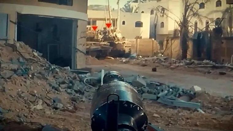 جانب من استهداف سرايا القدس آلية اسرائيلية خلال المعارك بغزة