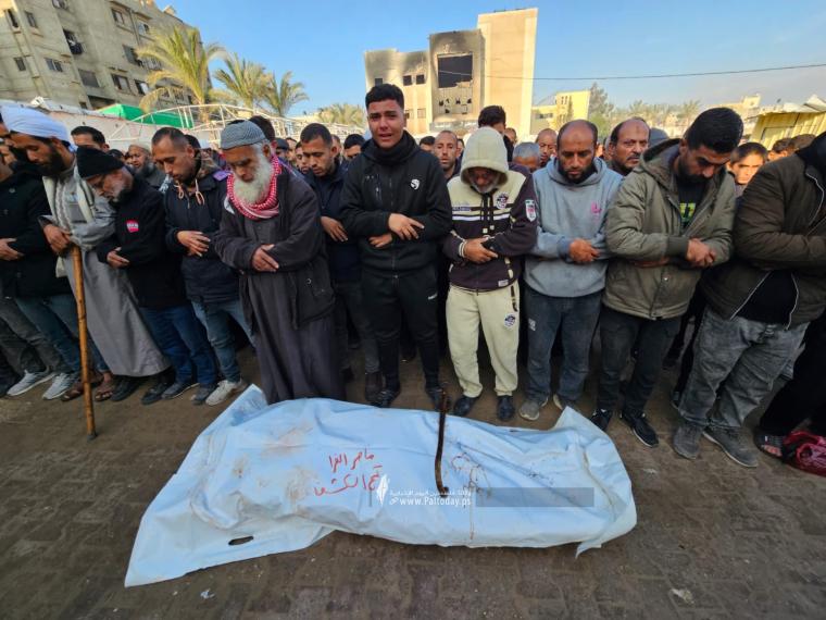 جانب من تشييع شهداء عناصر تأمين المساعدات 6