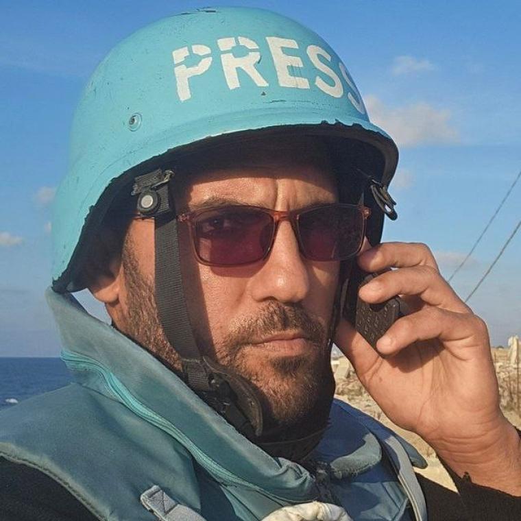 الصحفي أحمد اللوح