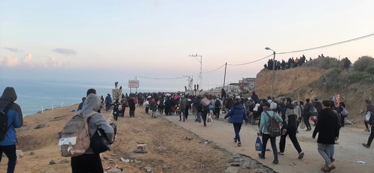 مشاهد من عودة النازحين لشمال غزة