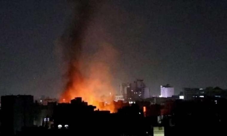 قصف ايران