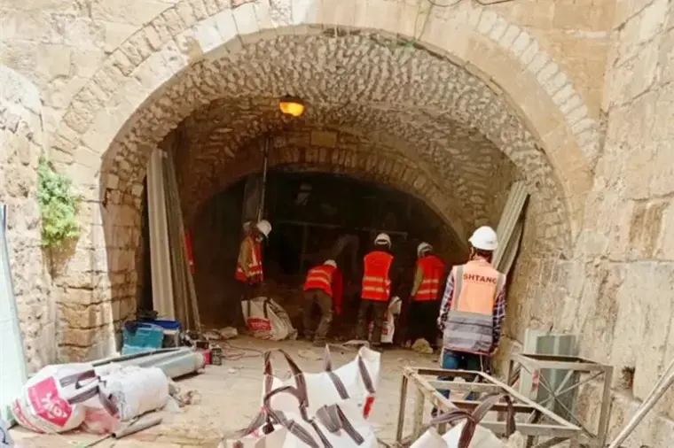 حفريات في الأقصى