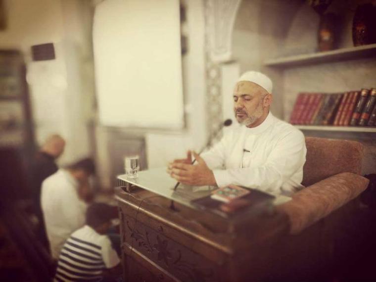 أسباب طرد محمد خير الشعال