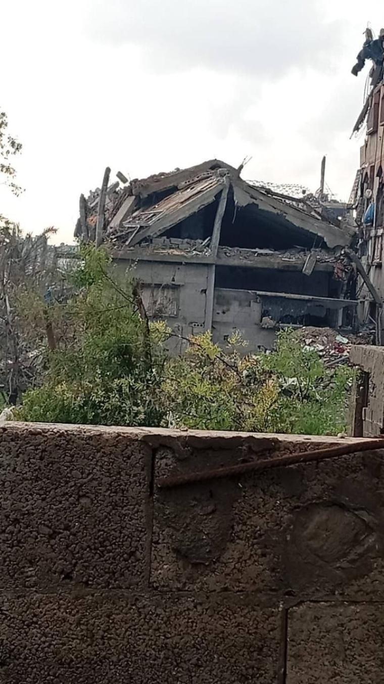 انهيار منزل في حي التفاح شرق مدينة غزة