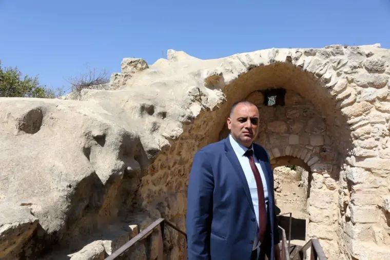 وزير شؤون القدس أشرف الاعور