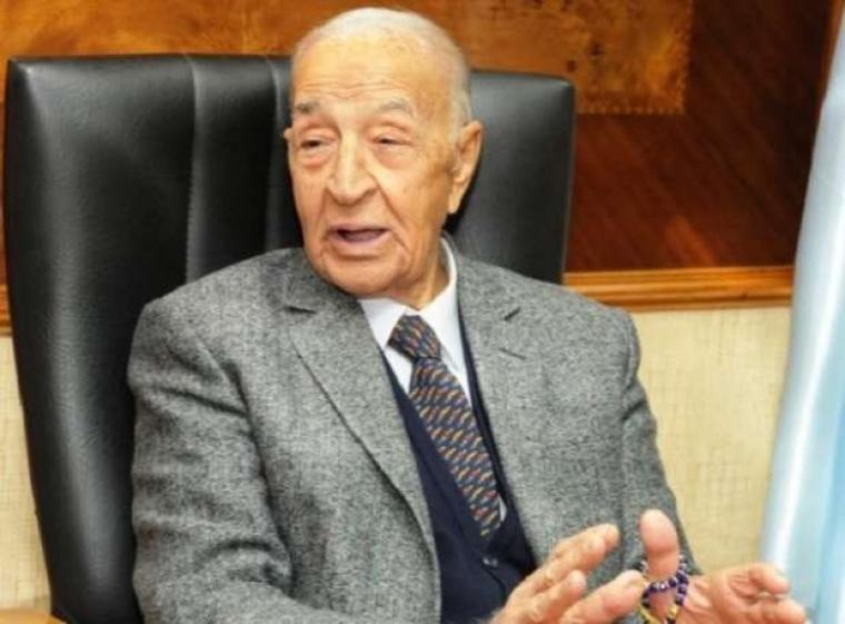سبب وفاة الإعلامي فهمي عمر في مصر وموعد الدفن والجنازة
