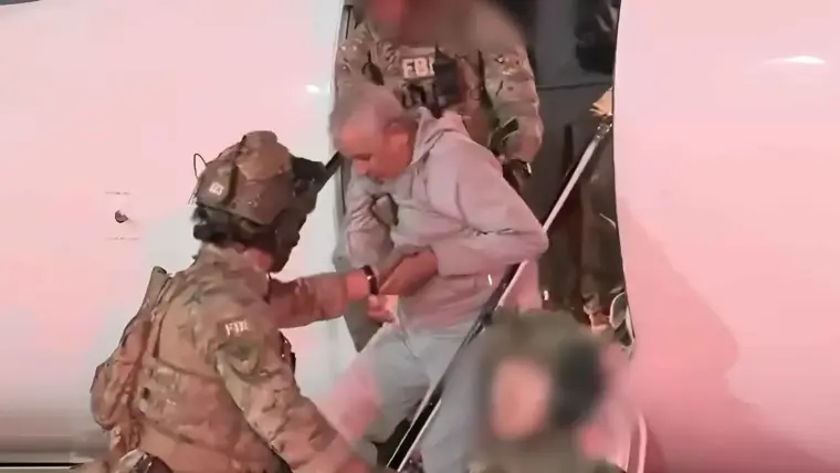 من هو الزبير البكوش؟