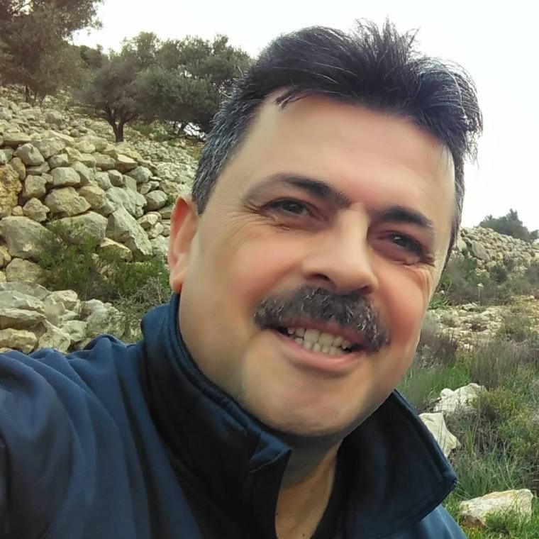 الكاتب عبد الغني سلامة