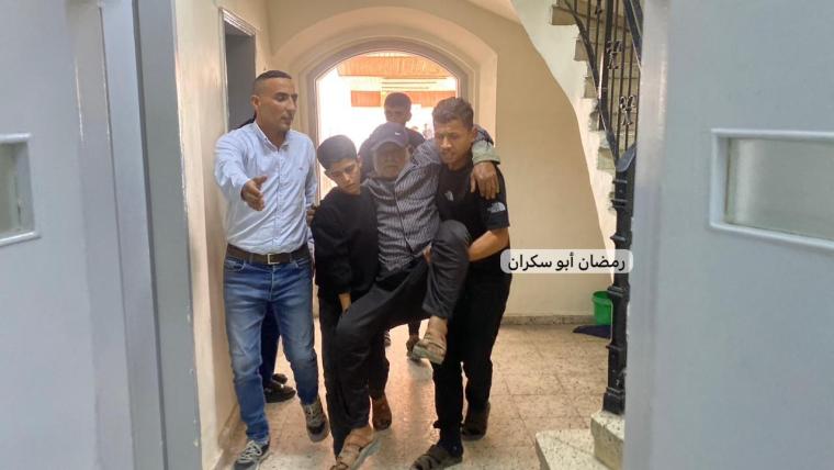 اصابة رجل مسن برصاص جيش الاحتلال في حي الشجاعية