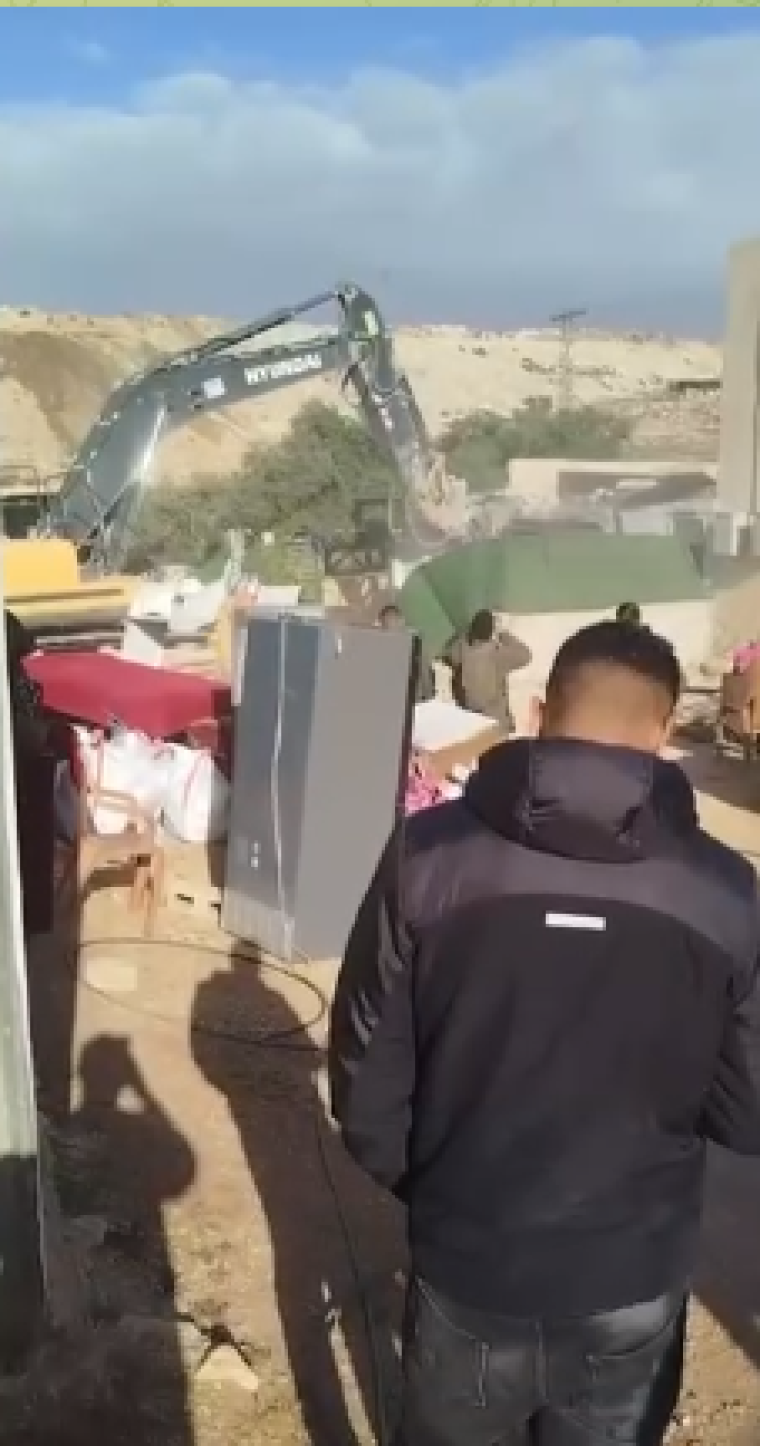 هدم منزل.PNG